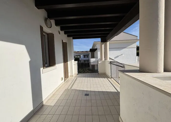 Apartamento Wonderful With Attic In A Quiet Area Bibione