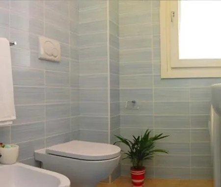 Wonderful With Attic In A Quiet Area Apartamento *