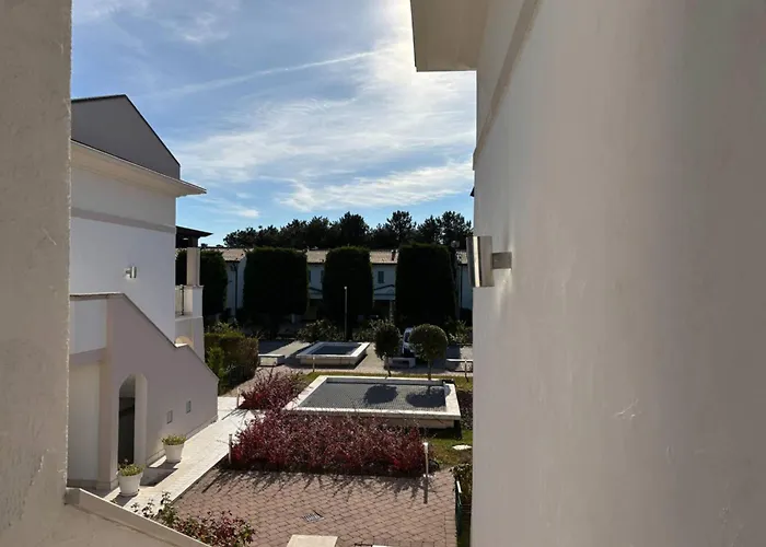 Appartement Wonderful With Attic In A Quiet Area